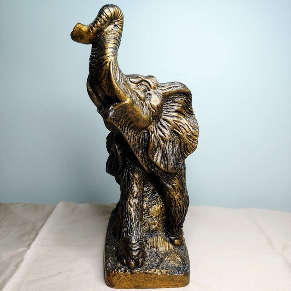 Carved Elephant Candle 🐘 - Picture 5 of 14